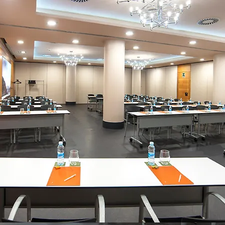 Otel Silken Amara Plaza 4*
