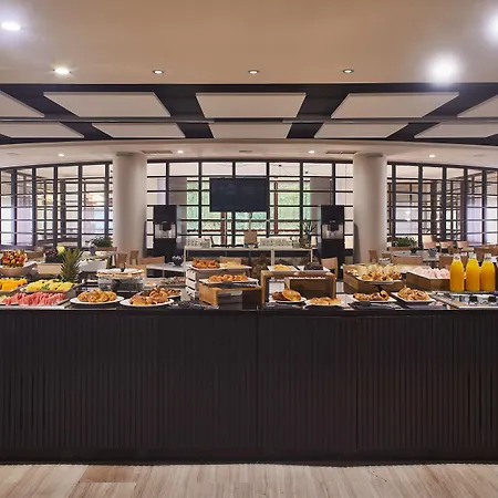 Otel Silken Amara Plaza