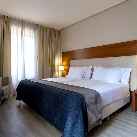 Silken Amara Plaza Hotel
