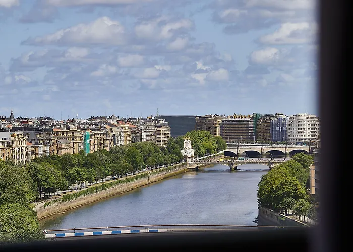 Eurostars Amara Szálloda 4*